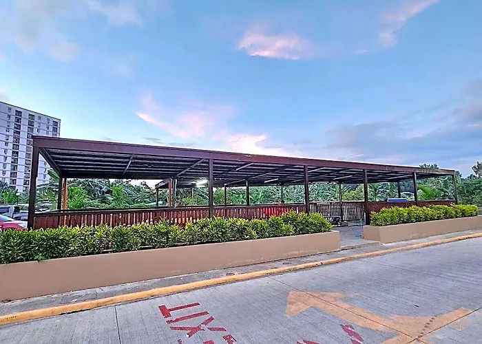Near Mctan Airport-sunset+city+poolview 4*