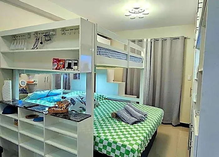 Hotel Near Mctan Airport-sunset+city+poolview Cebu